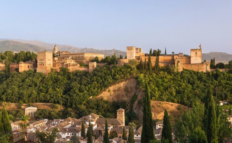 Perché è famosa Granada?